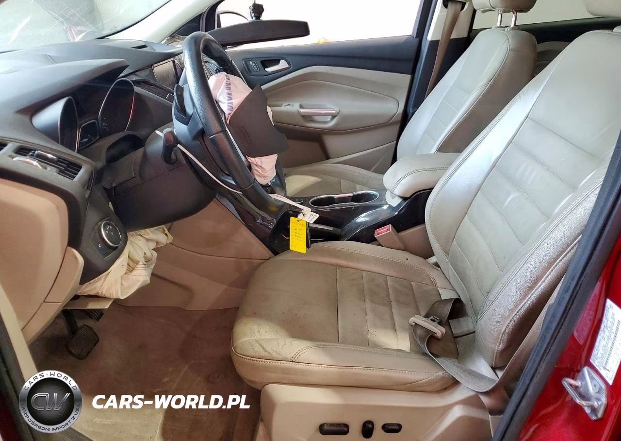 2015 Ford Escape Titanium VIN:1FMCU9J9XFUB15639 - 7