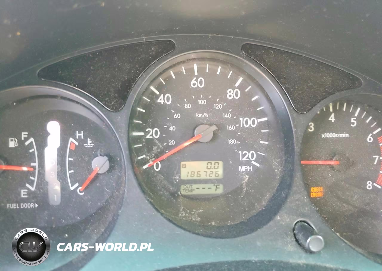 2004 Subaru Forester 2.5X VIN:JF1SG63634H767913 - 9