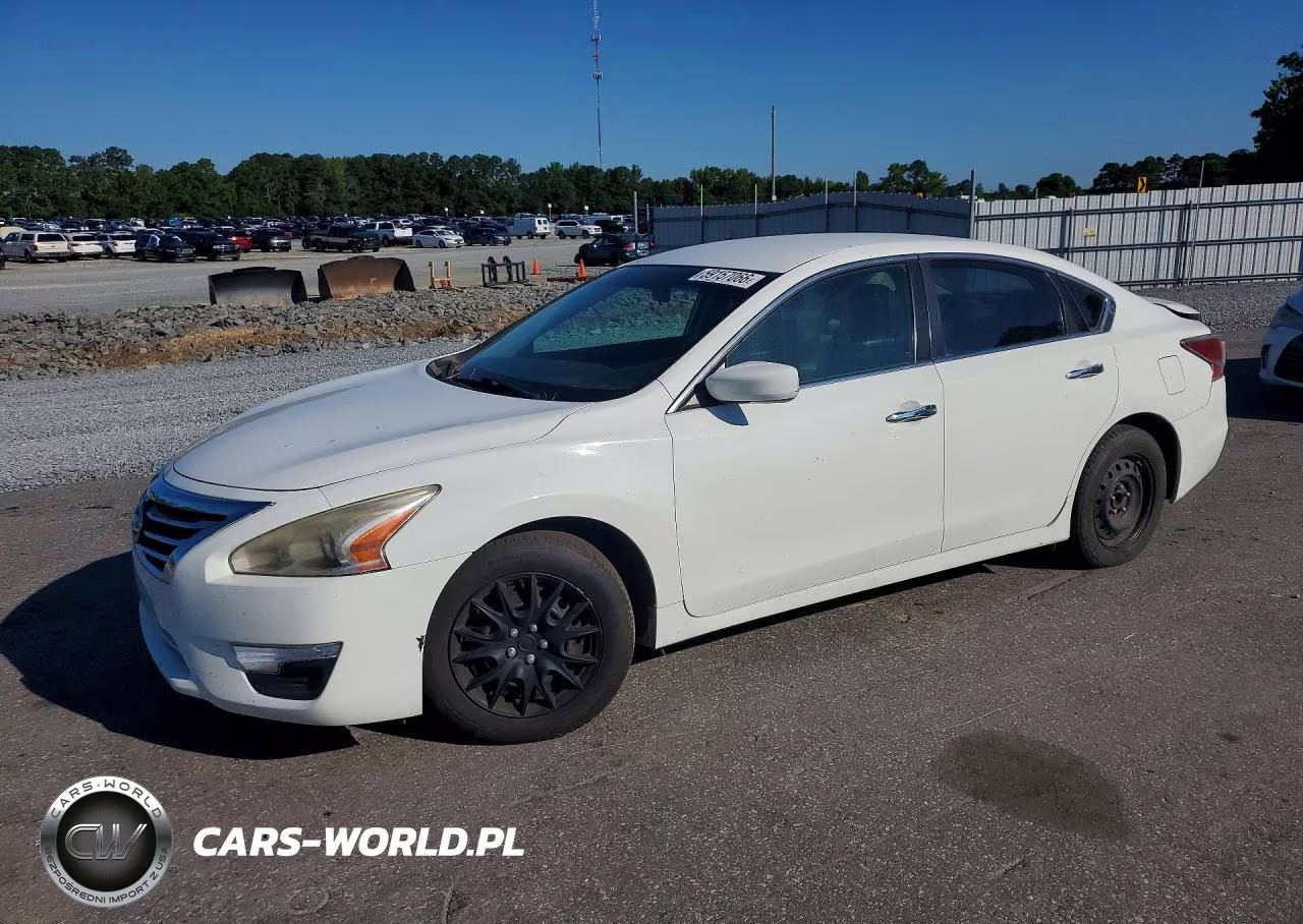 2015 Nissan Altima 2.5 S – zdjęcie 1 z 12
