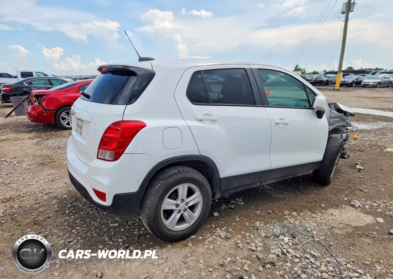 2022 Chevrolet Trax Ls VIN:KL7CJKSM2NB548404 - 3