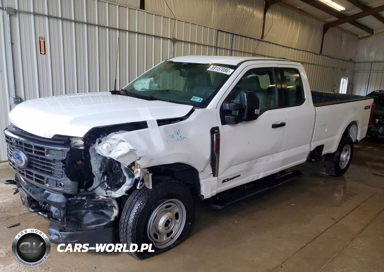 2026 Ford F250 Super Duty – zdjęcie 1 z 13