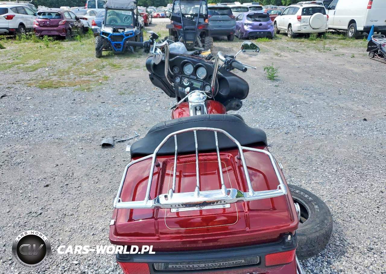 2009 Harley-Davidson Flhtcu VIN:1HD1FC4179Y679690 - 6