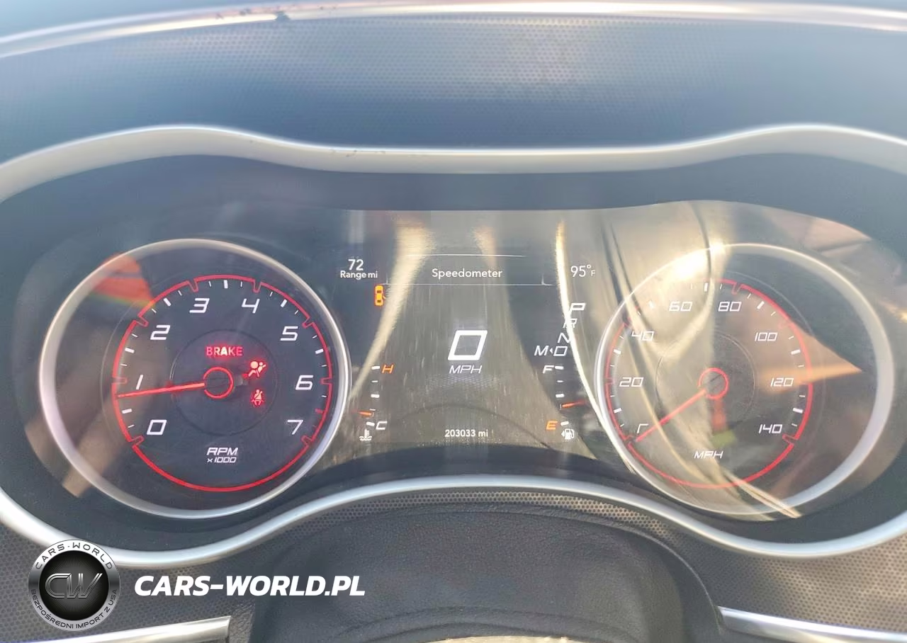 2018 Dodge Charger Sxt Plus VIN:2C3CDXHG1JH125604 - 9