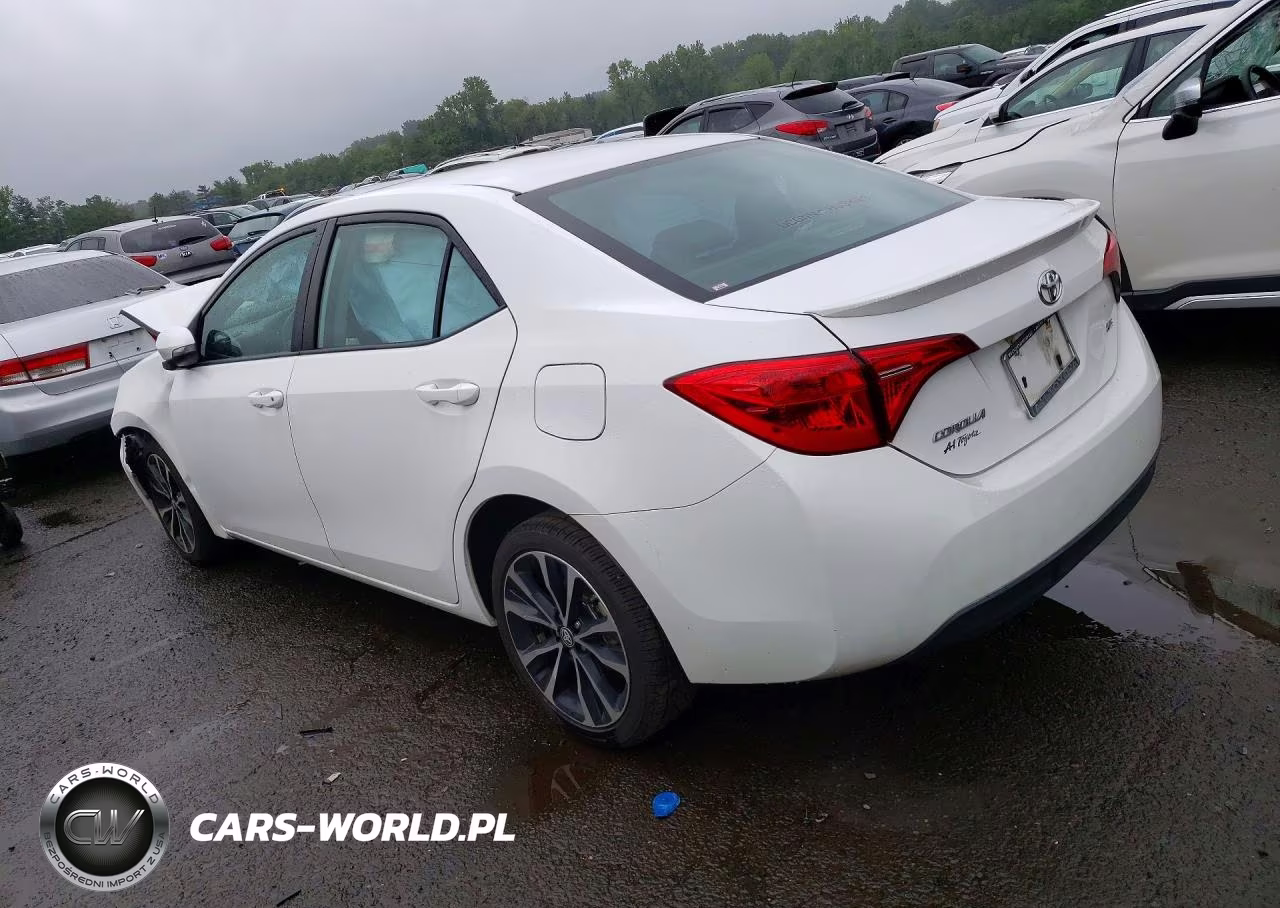 2017 Toyota Corolla Se VIN:2T1BURHE7HC841493 - 2