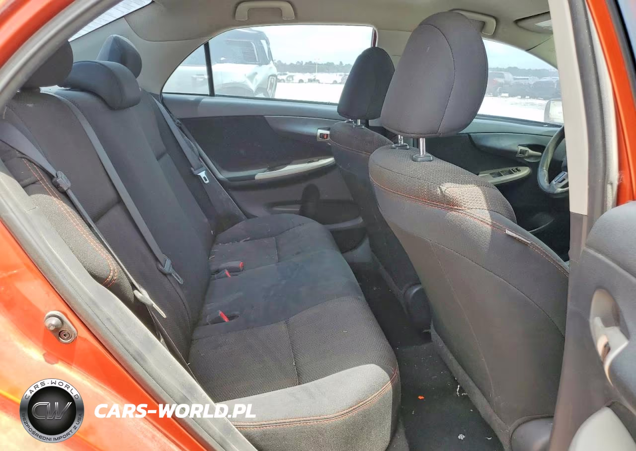 2013 Toyota Corolla S Special Edition VIN:2T1BU4EE5DC090573 - 10