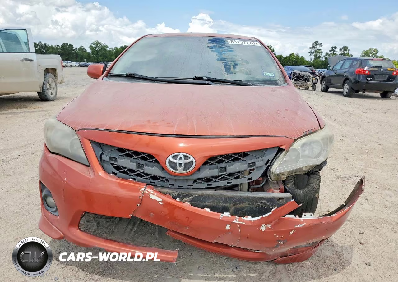 2013 Toyota Corolla S Special Edition VIN:2T1BU4EE5DC090573 - 5