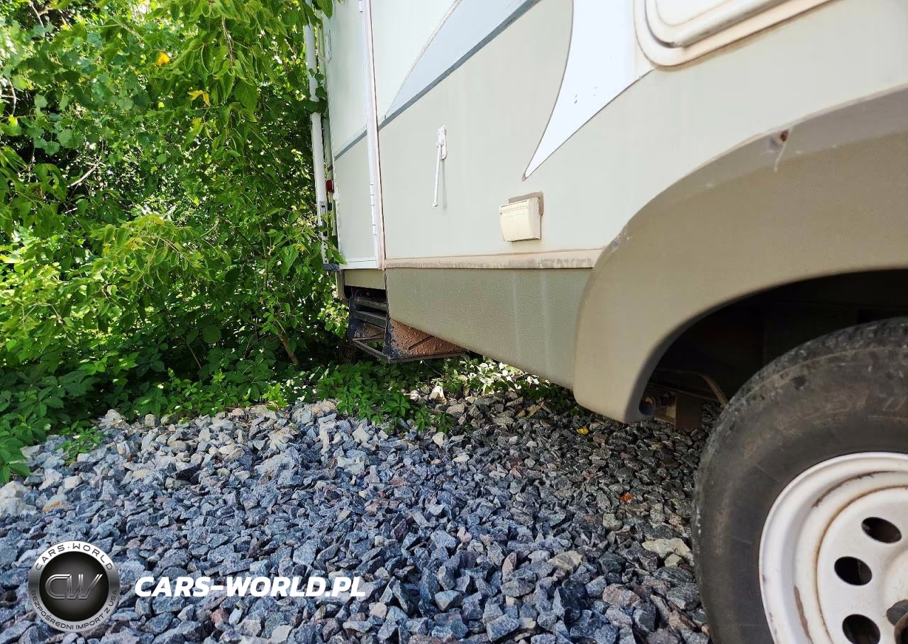 2007 Keystone Outback Camper VIN:4YDT28R267B453853 - 9