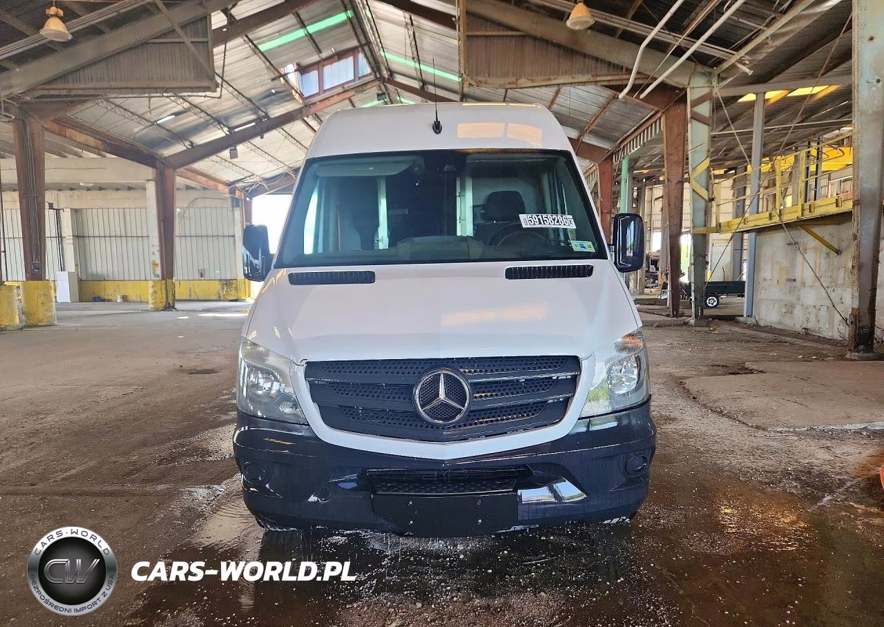 2016 Mercedes-Benz Sprinter 2500 Delivery Van VIN:WD3PE8DD0GP361204 - 5