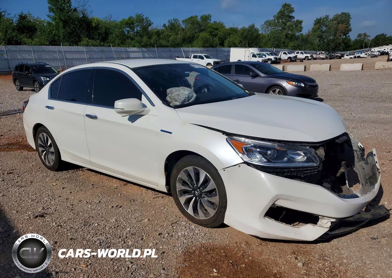 2017 Honda Accord Hybrid VIN:JHMCR6F37HC002442 - 4