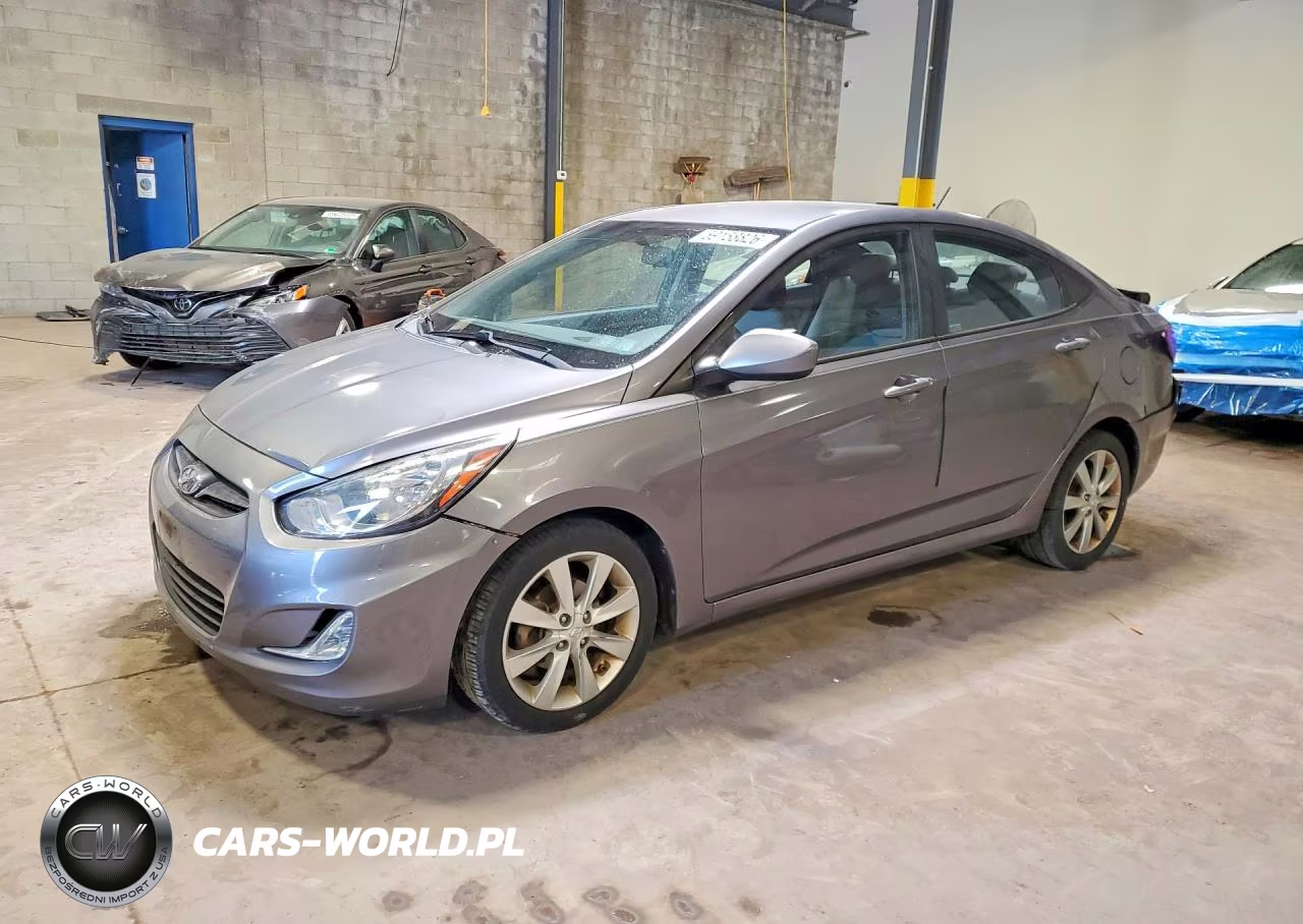 2013 Hyundai Accent Gls