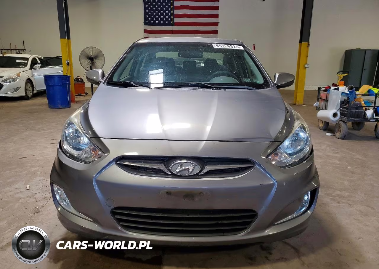 2013 Hyundai Accent Gls VIN:KMHCU4AE8DU489745 - 5