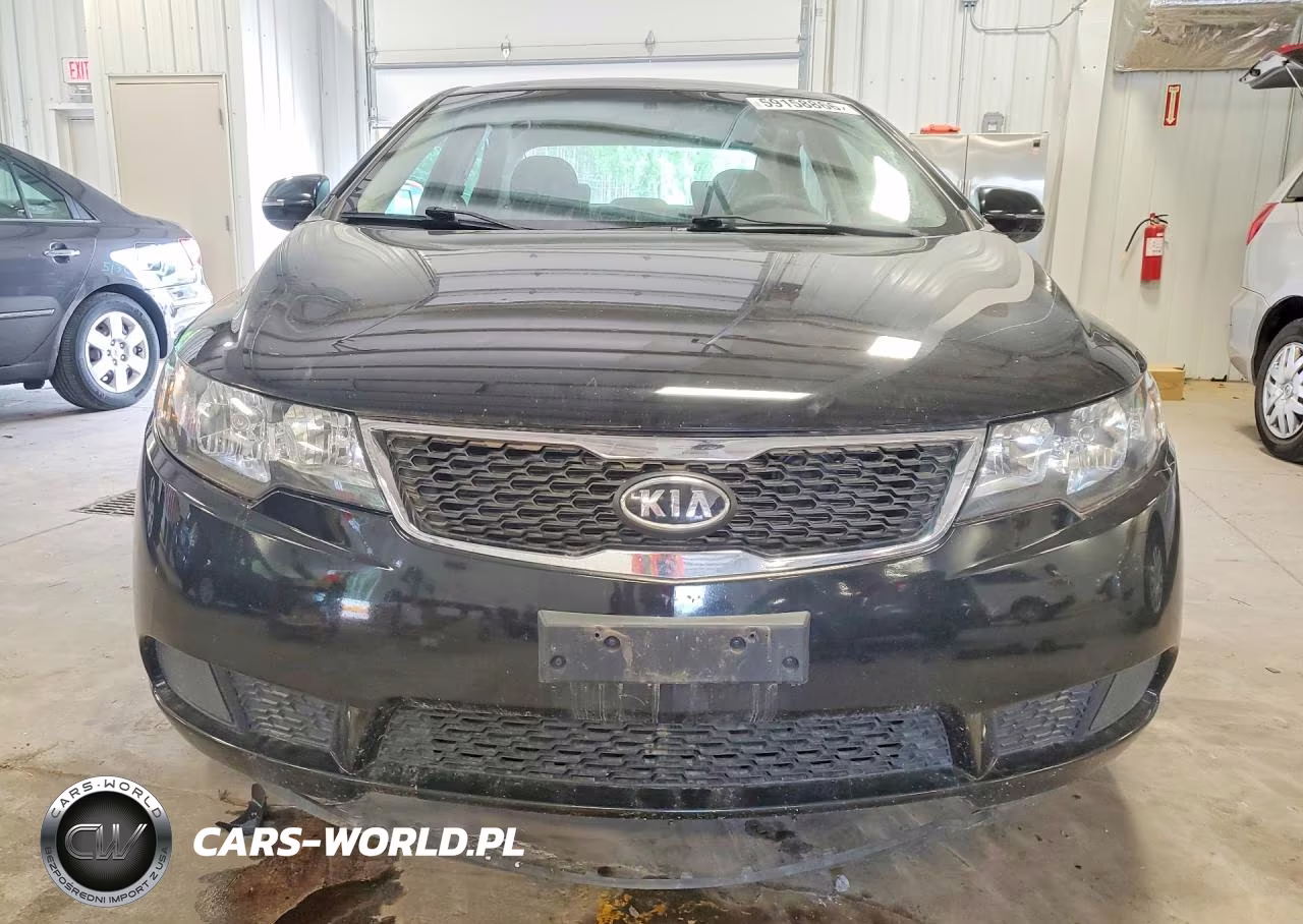 2013 Kia Forte VIN:KNAFU4A23C5609707 - 5