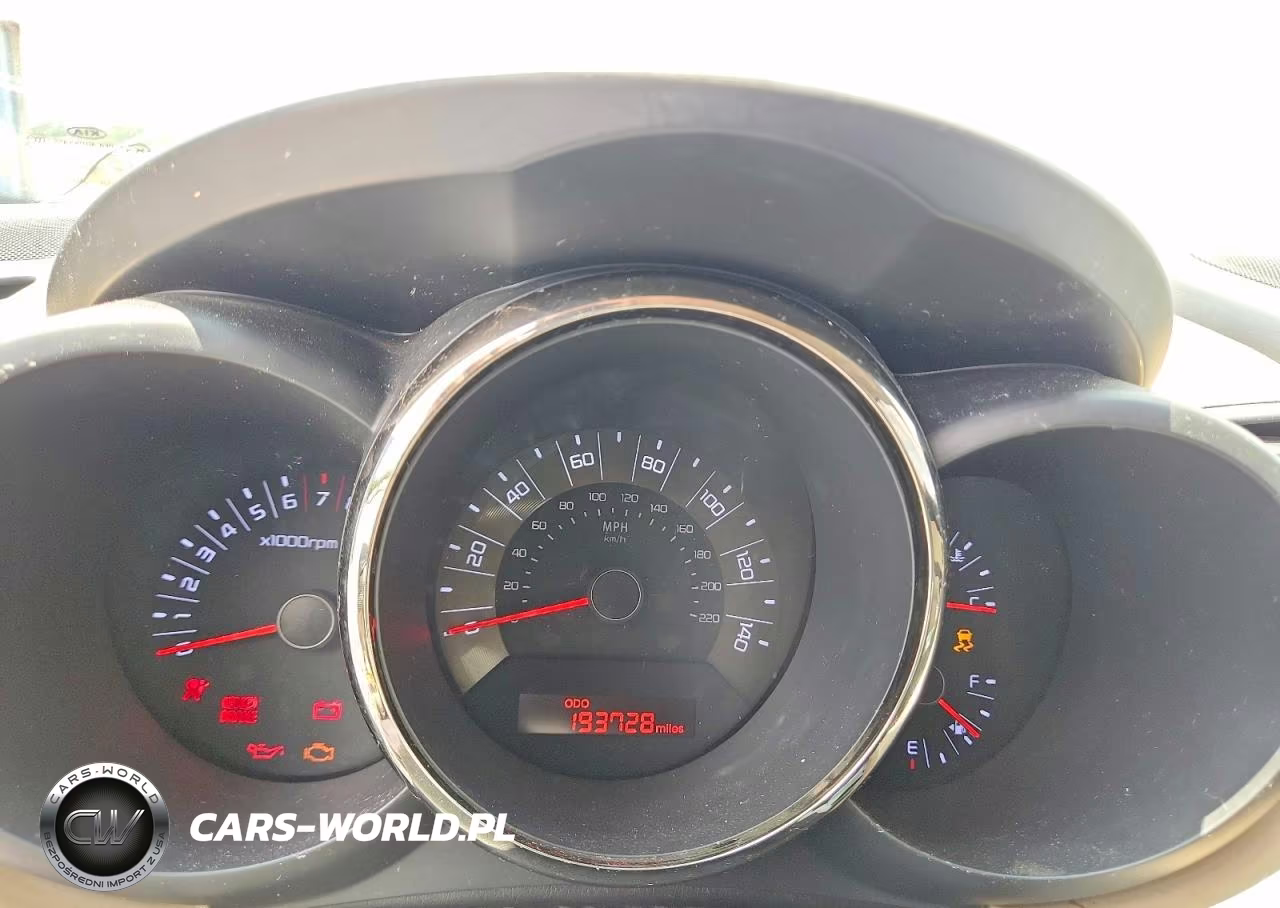 2011 Kia Soul ! VIN:KNDJT2A22B7256965 - 9