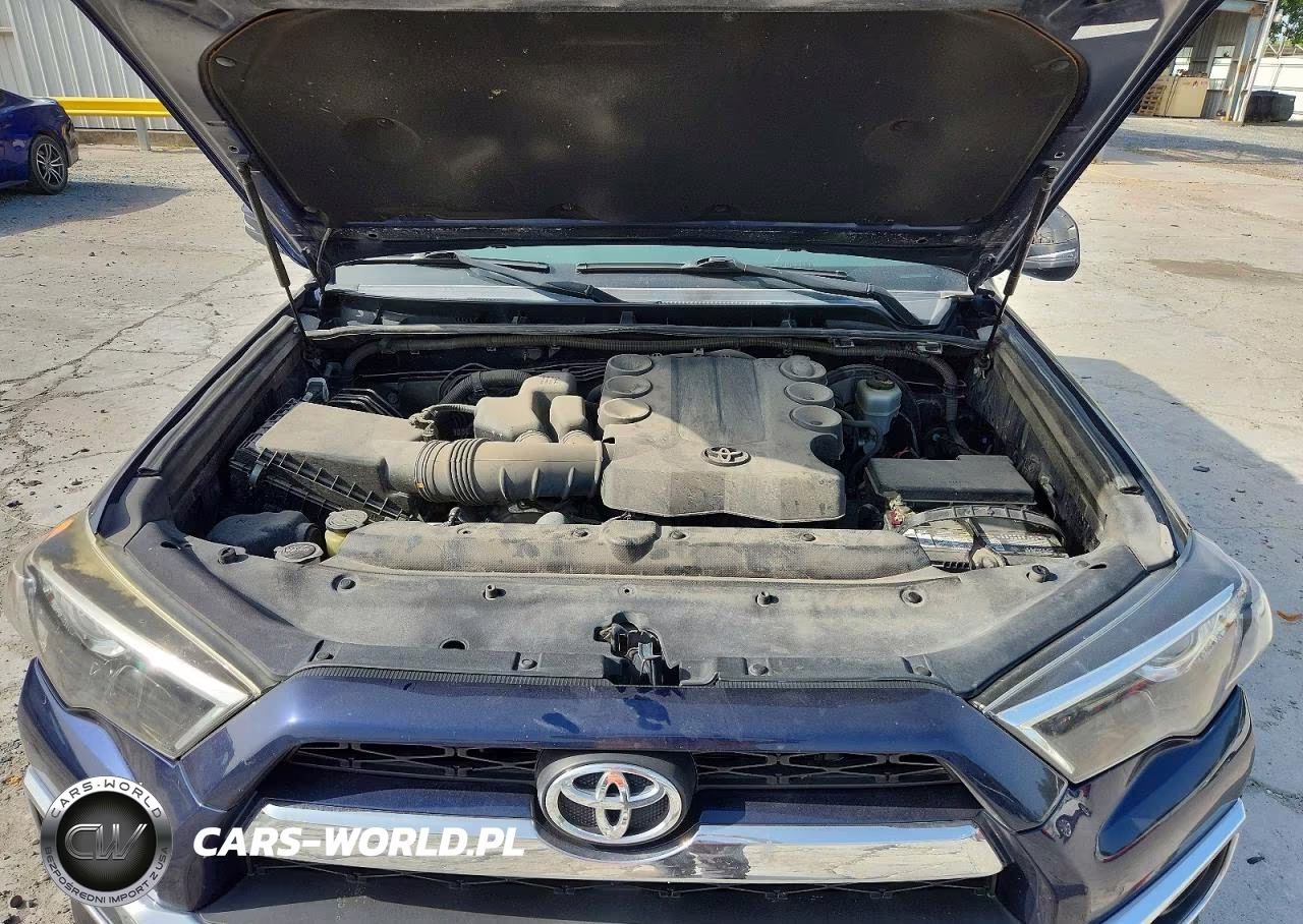 2016 Toyota 4Runner Limited VIN:JTEZU5JR6G5114972 - 10