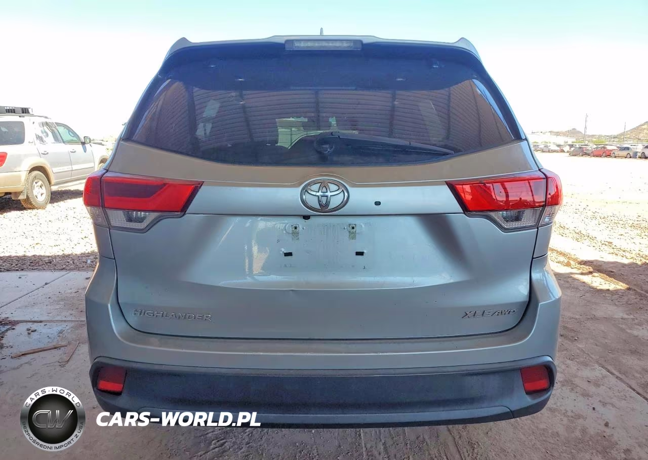 2019 Toyota Highlander Xle VIN:5TDJZRFH9KS583101 - 6