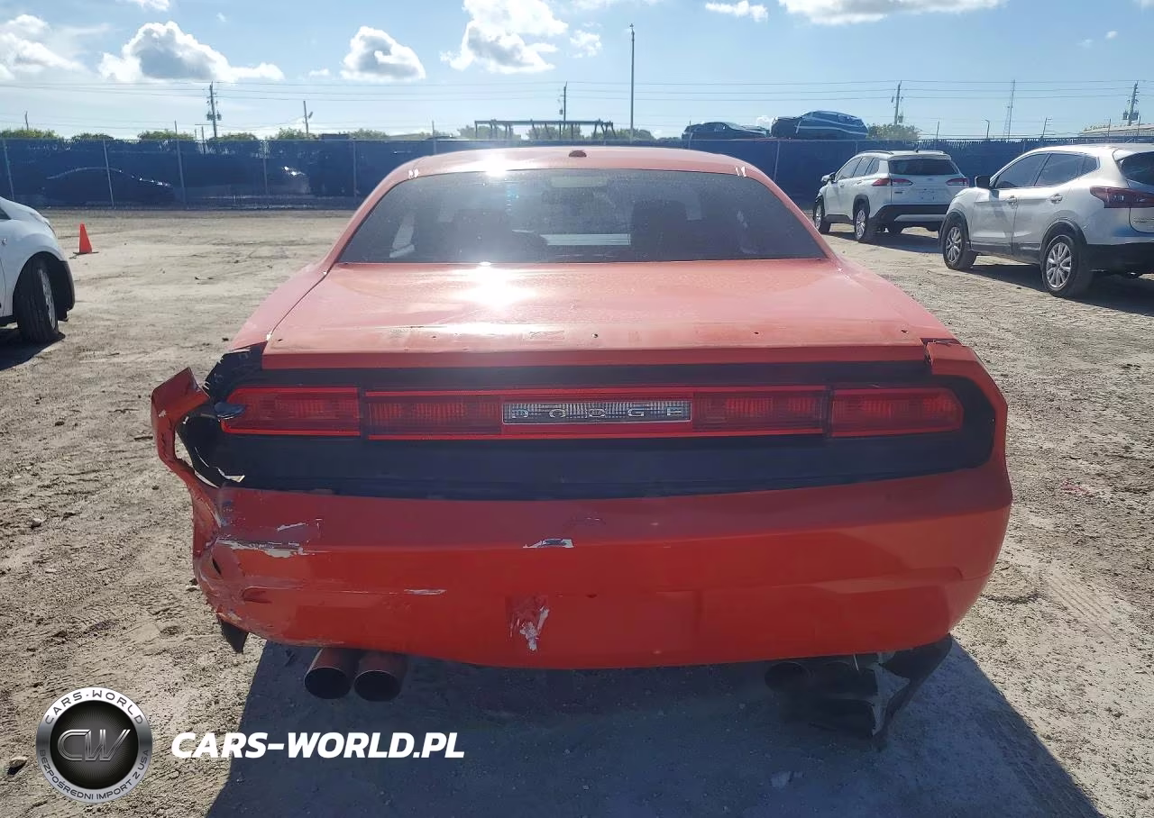 2009 Dodge Challenger Srt-8 VIN:2B3LJ74W39H541751 - 6
