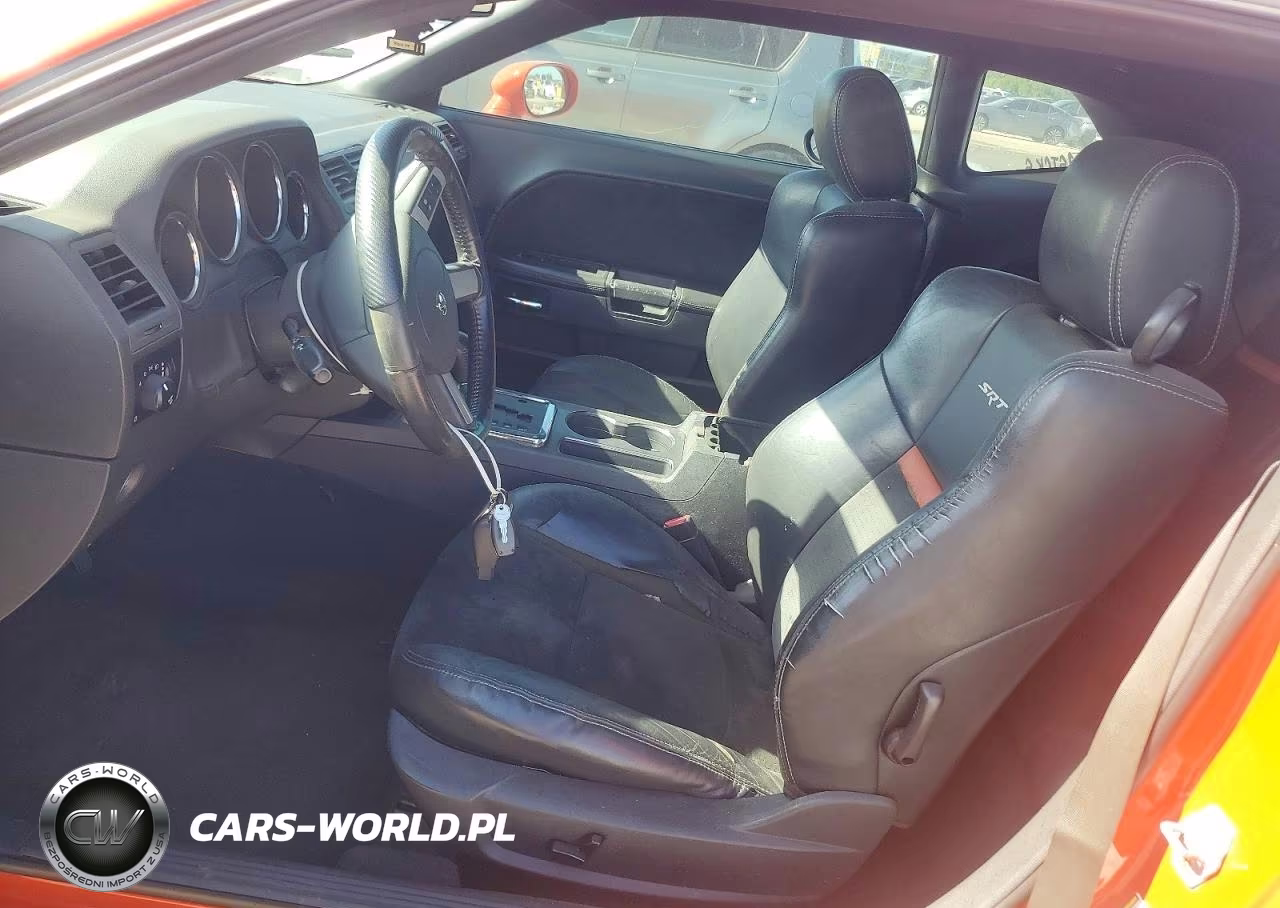 2009 Dodge Challenger Srt-8 VIN:2B3LJ74W39H541751 - 7