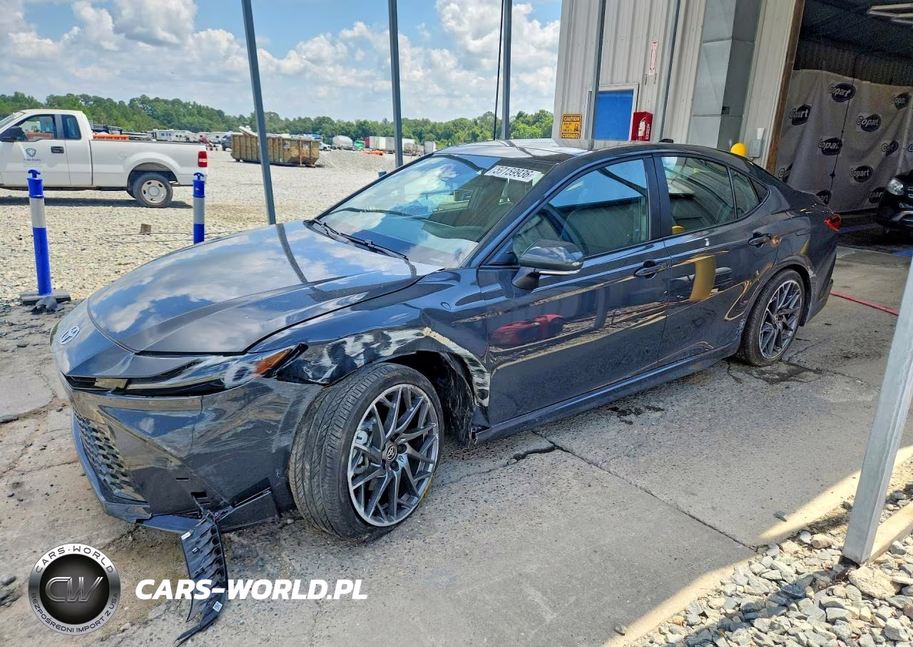 2025 Toyota Camry Xse – zdjęcie 1 z 12