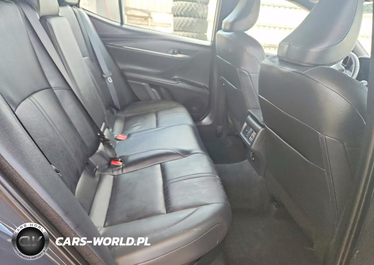 2025 Toyota Camry Xse VIN:4T1DAACK2SU055445 - 10