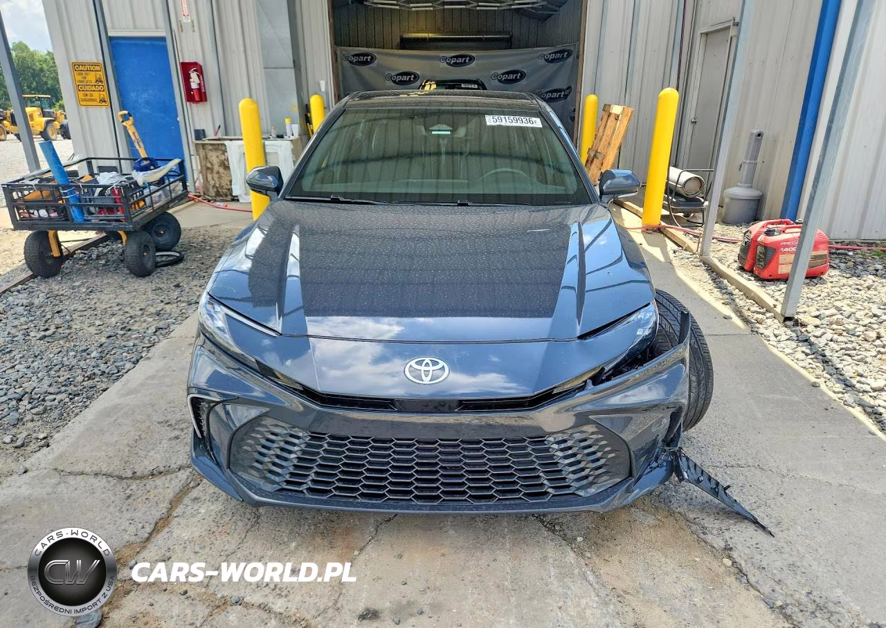 2025 Toyota Camry Xse VIN:4T1DAACK2SU055445 - 5