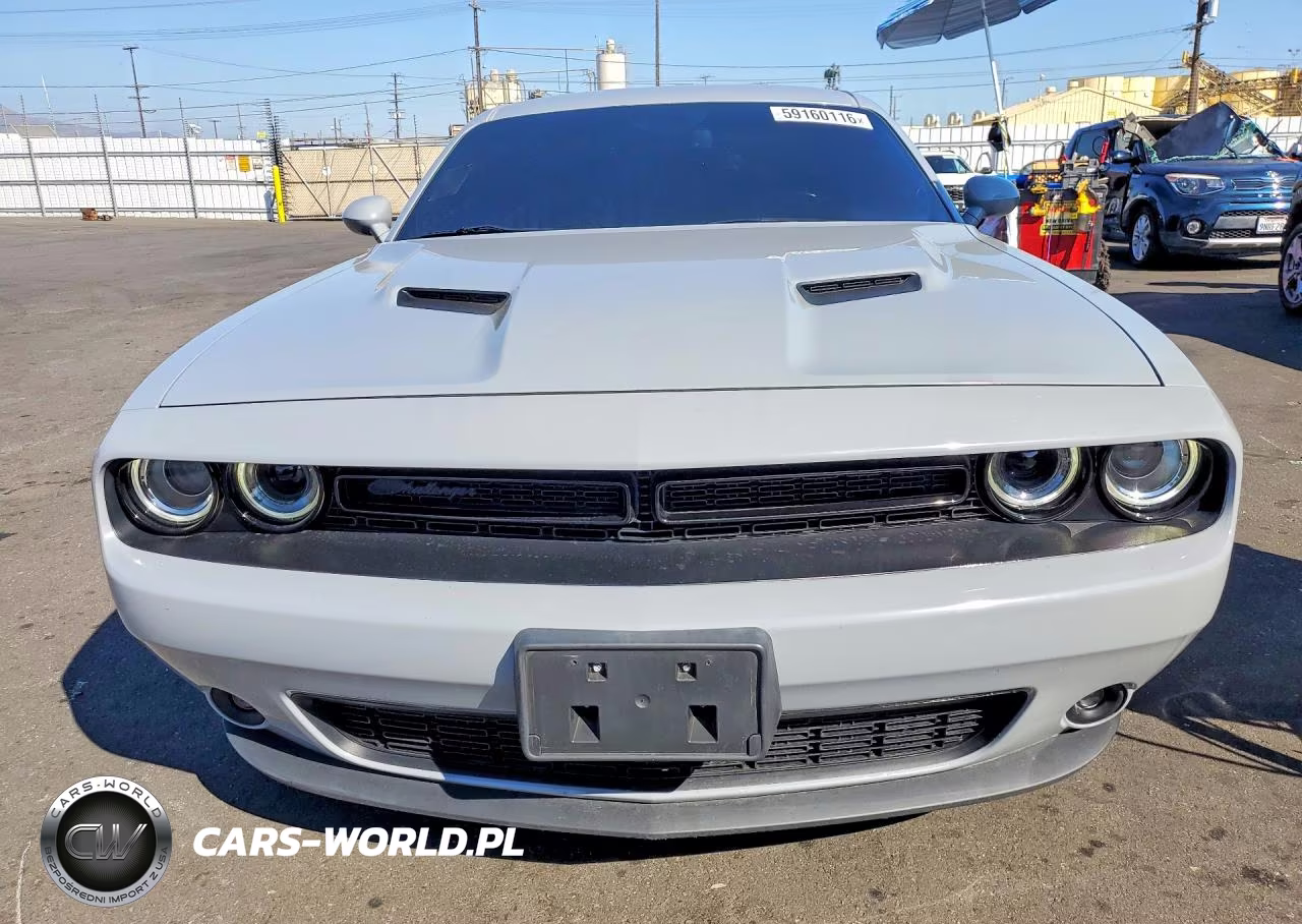 2021 Dodge Challenger Sxt VIN:2C3CDZAG9MH600023 - 5