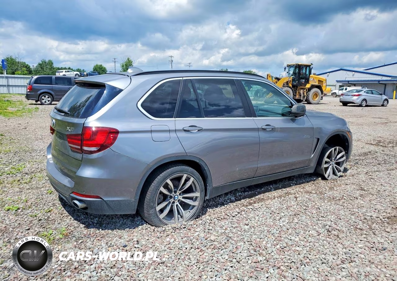 2014 BMW X5 xDrive35I VIN:5UXKR0C53E0H25722 - 3