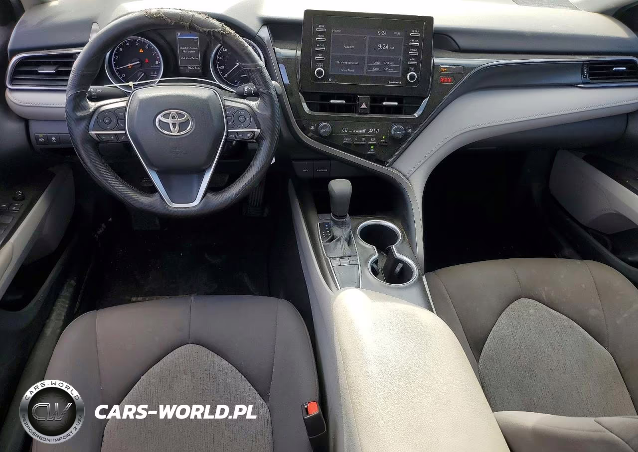 2022 Toyota Camry Le VIN:4T1C11AK3NU673523 - 8