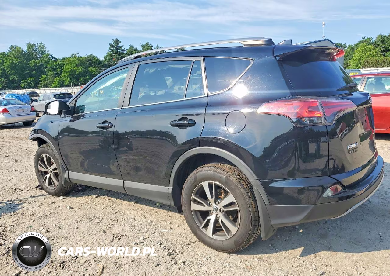2017 Toyota Rav4 Xle VIN:2T3RFREV7HW552035 - 2
