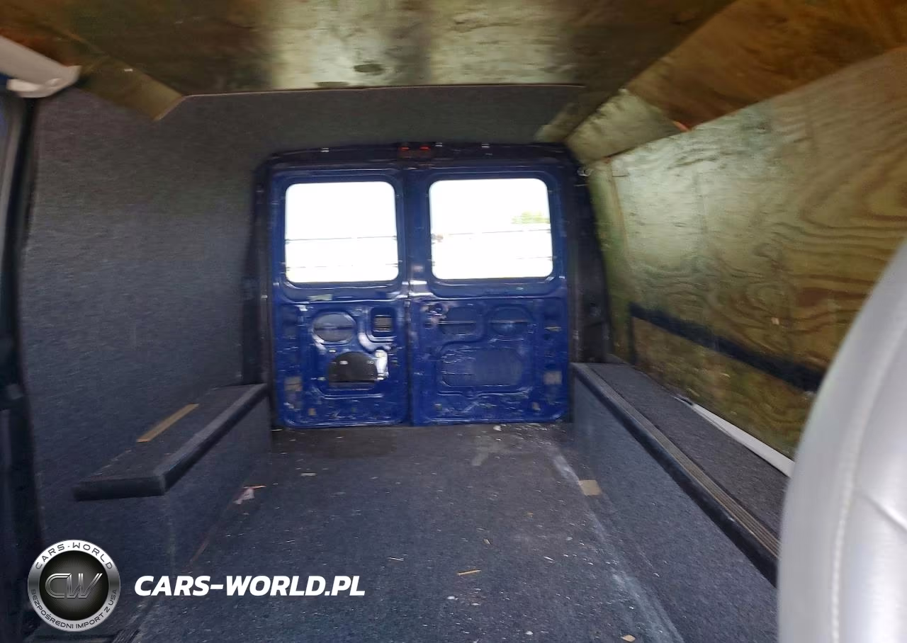 2005 Ford Econoline E250 Van VIN:1FTNE24WX5HA38409 - 10