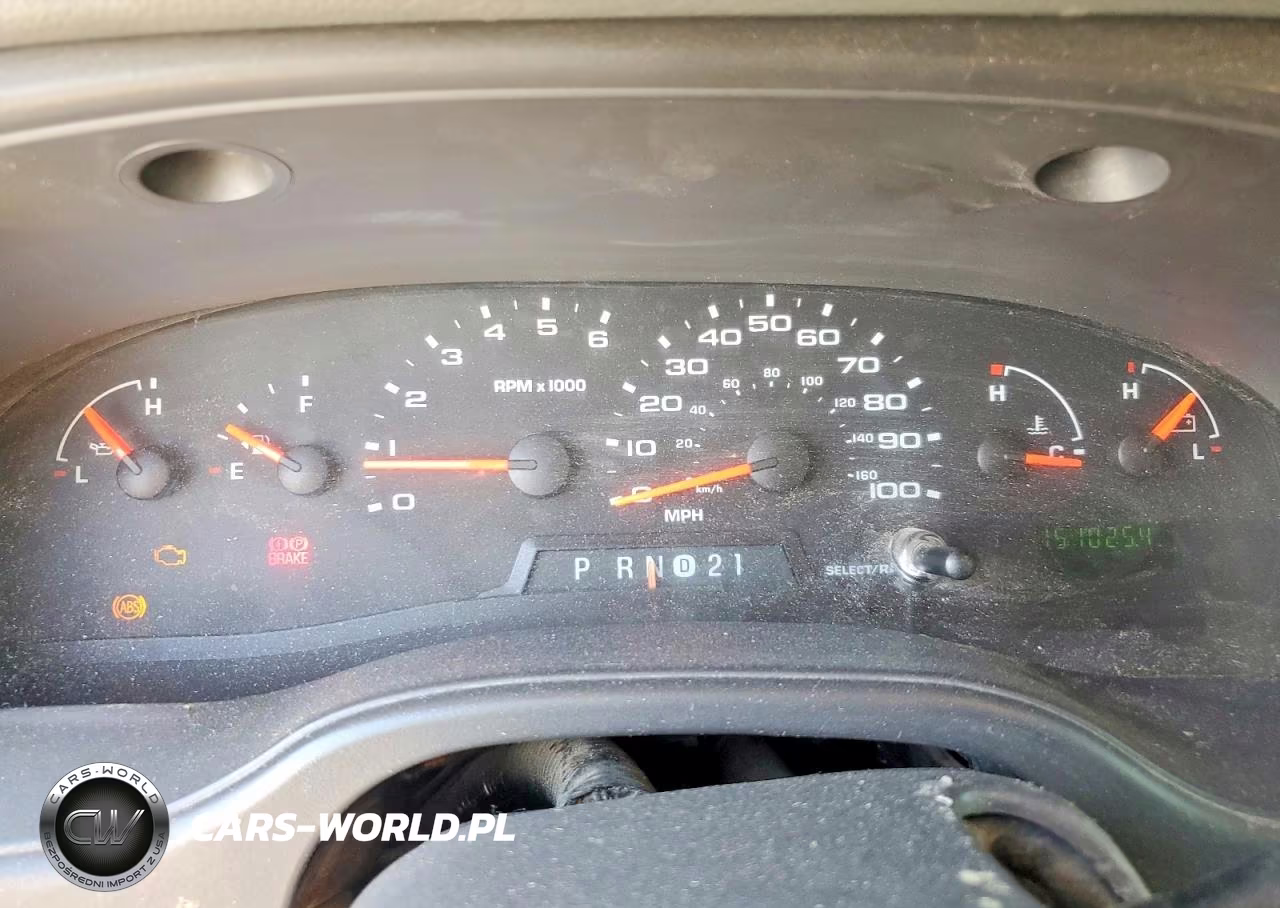 2005 Ford Econoline E250 Van VIN:1FTNE24WX5HA38409 - 9