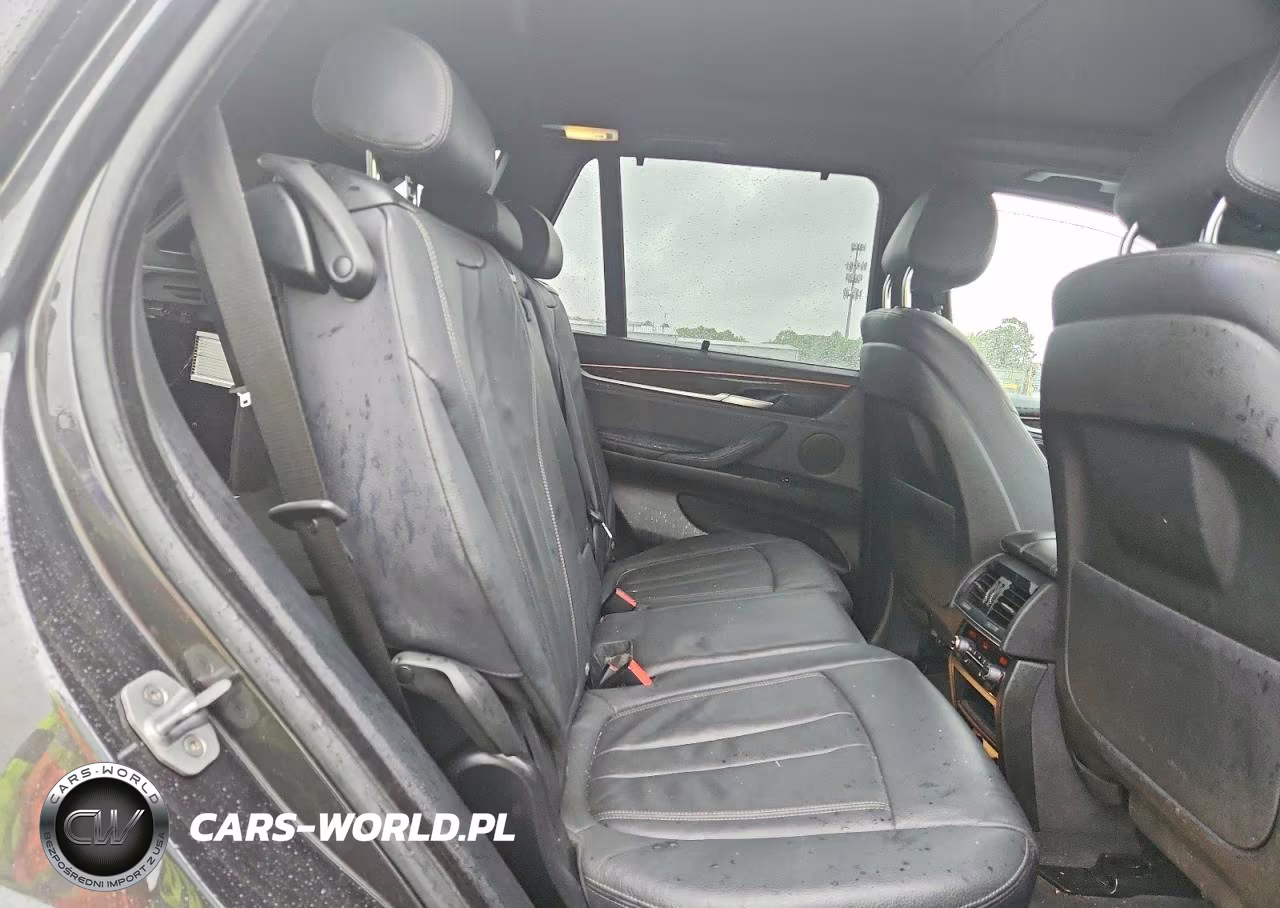 2018 BMW X5 xDrive35I VIN:5UXKR0C50J0X92334 - 11