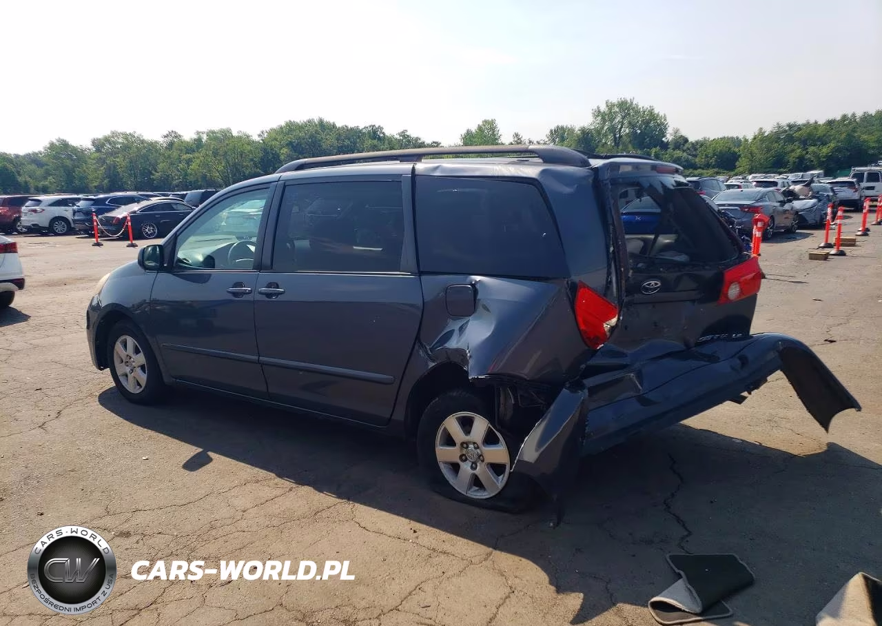 2009 Toyota Sienna Le 7-Passenger VIN:5TDZK23C39S235358 - 2