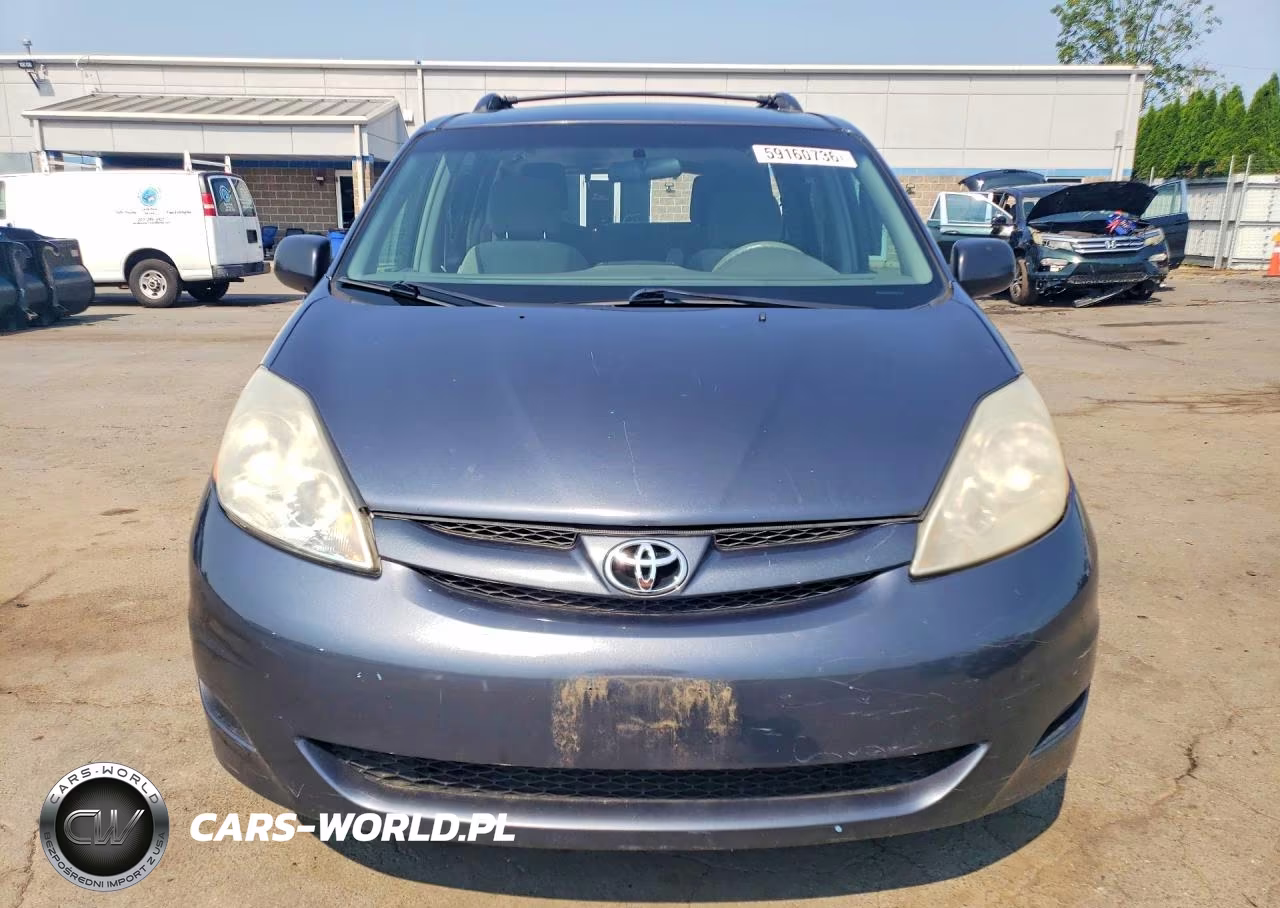 2009 Toyota Sienna Le 7-Passenger VIN:5TDZK23C39S235358 - 5