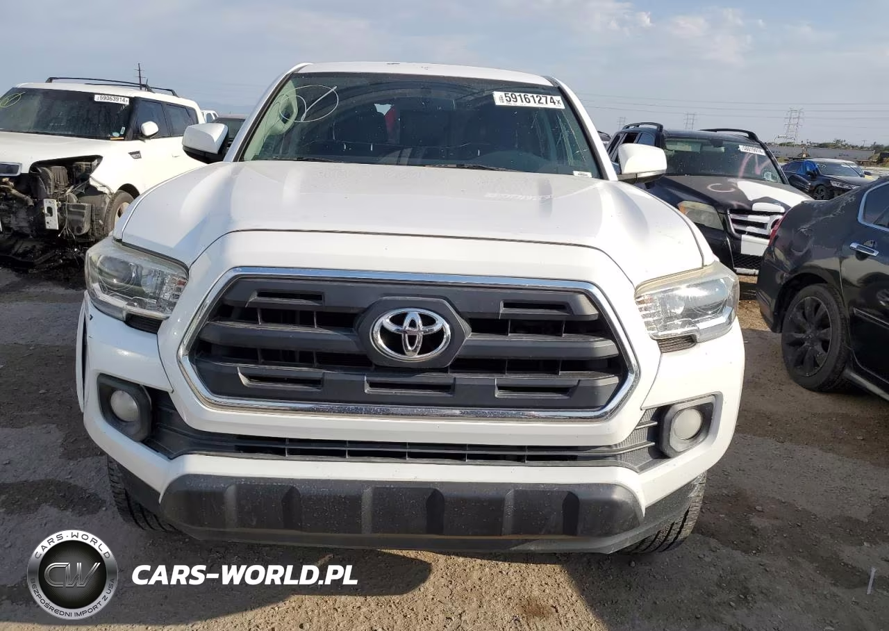 2017 Toyota Tacoma Double Cab VIN:5TFAZ5CN3HX044379 - 5