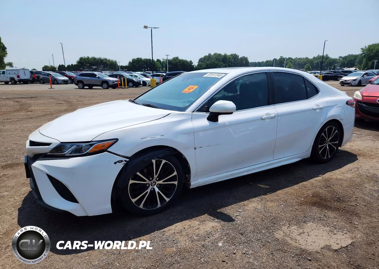 2018 Toyota Camry Se VIN:4T1B11HK3JU542779 - 1