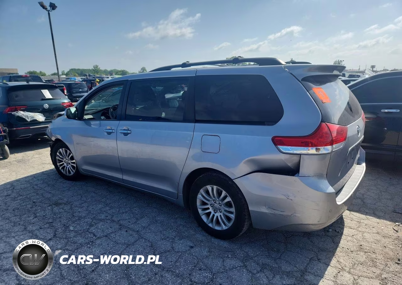 2013 Toyota Sienna Xle 8-Passenger VIN:5TDYK3DC6DS293618 - 2