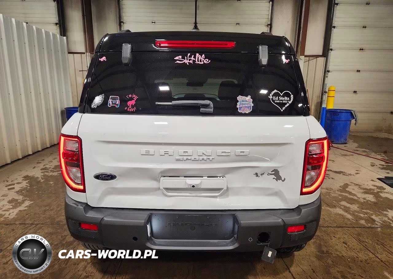 2025 Ford Bronco Sport Outer Banks VIN:3FMCR9CN5SRF39744 - 6