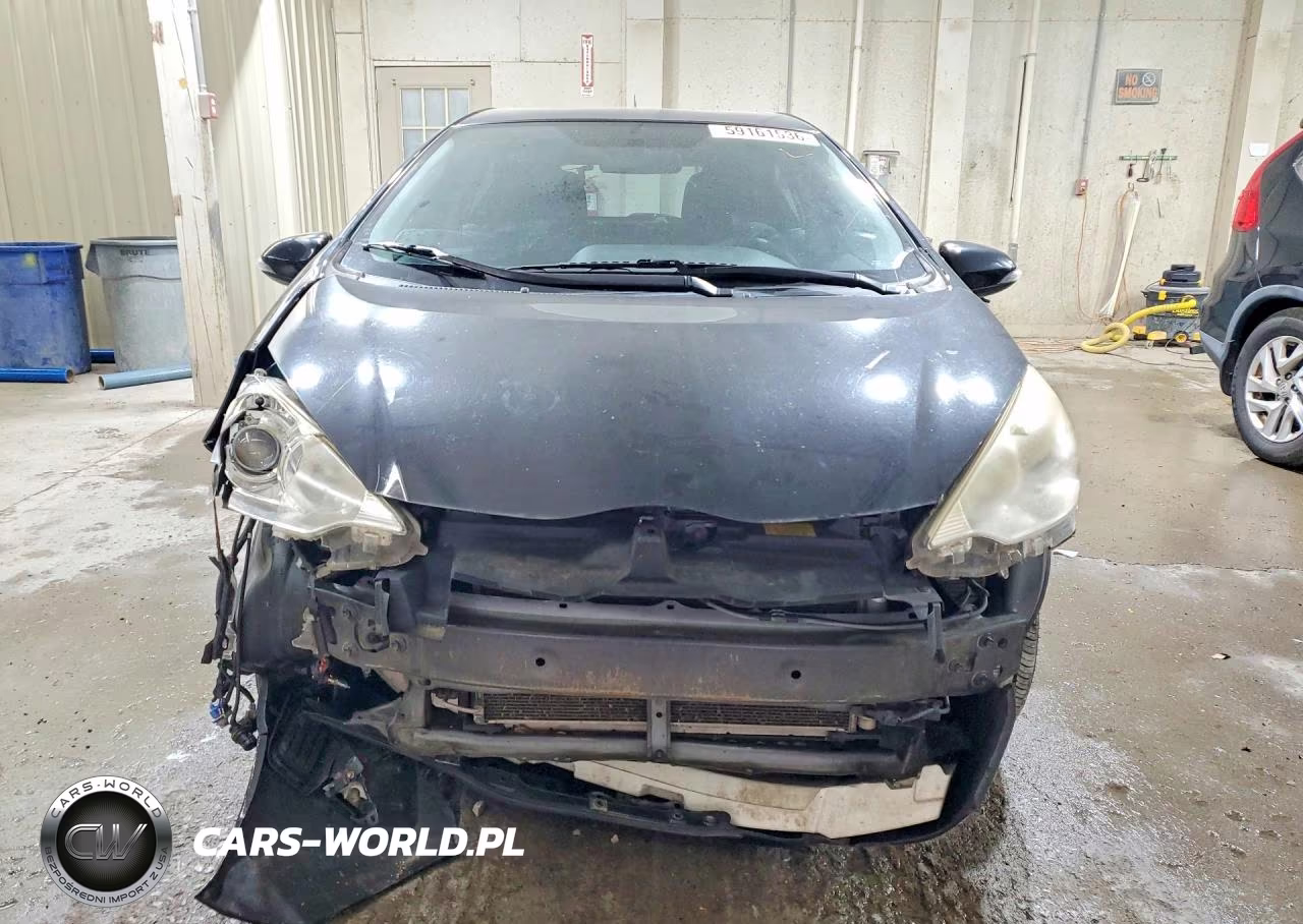 2012 Toyota Prius C Two VIN:JTDKDTB3XC1001127 - 5