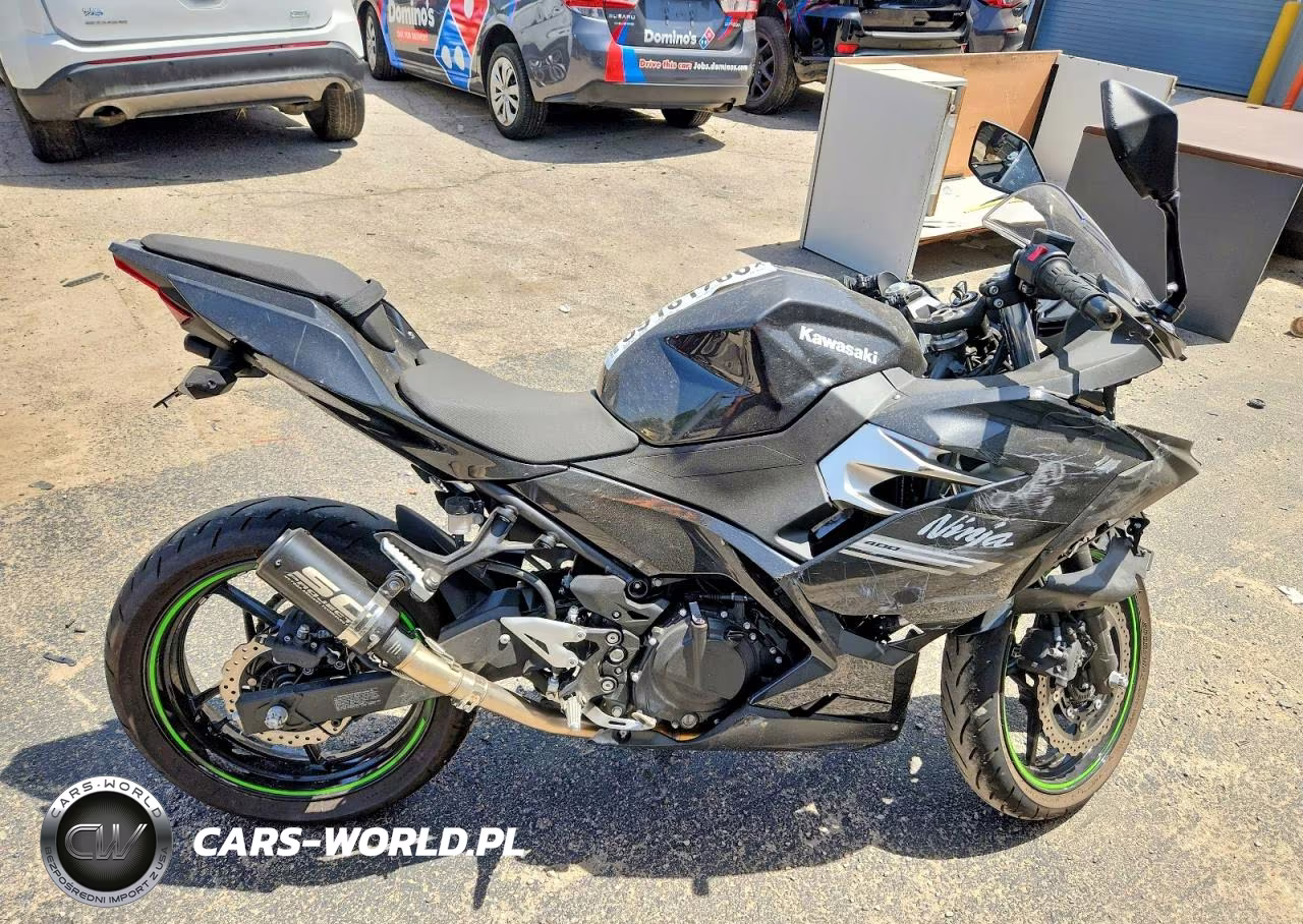 2022 Kawasaki Ex400