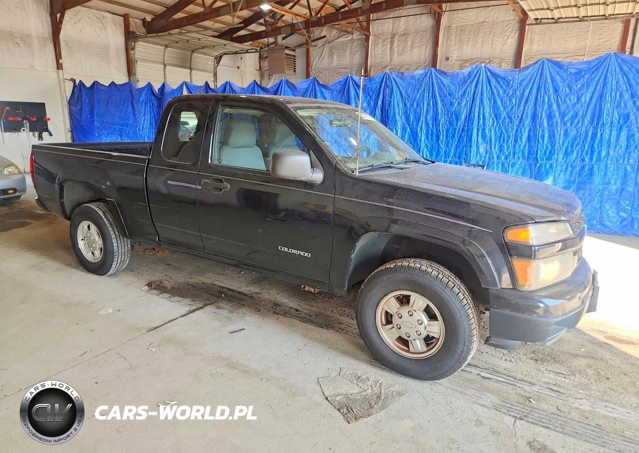 2005 Chevrolet Colorado VIN:1GCDT196758135779 - 4