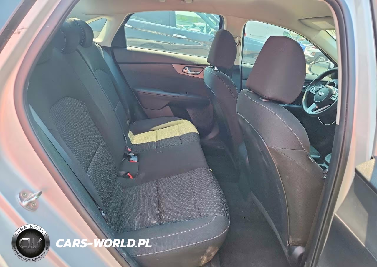 2020 Kia Forte Lxs VIN:3KPF24AD2LE241051 - 10