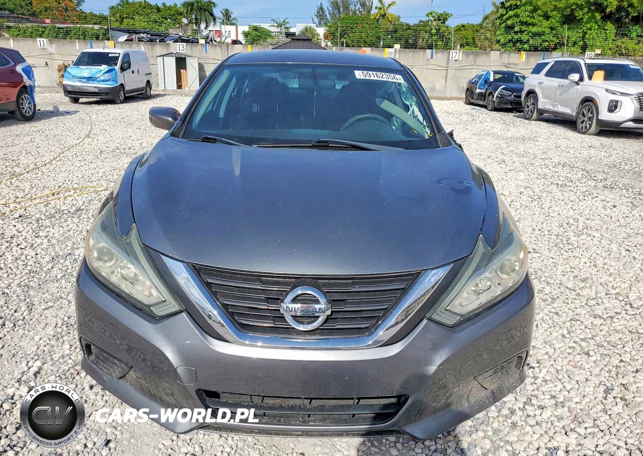 2017 Nissan Altima 2.5 S VIN:1N4AL3AP3HN331801 - 5