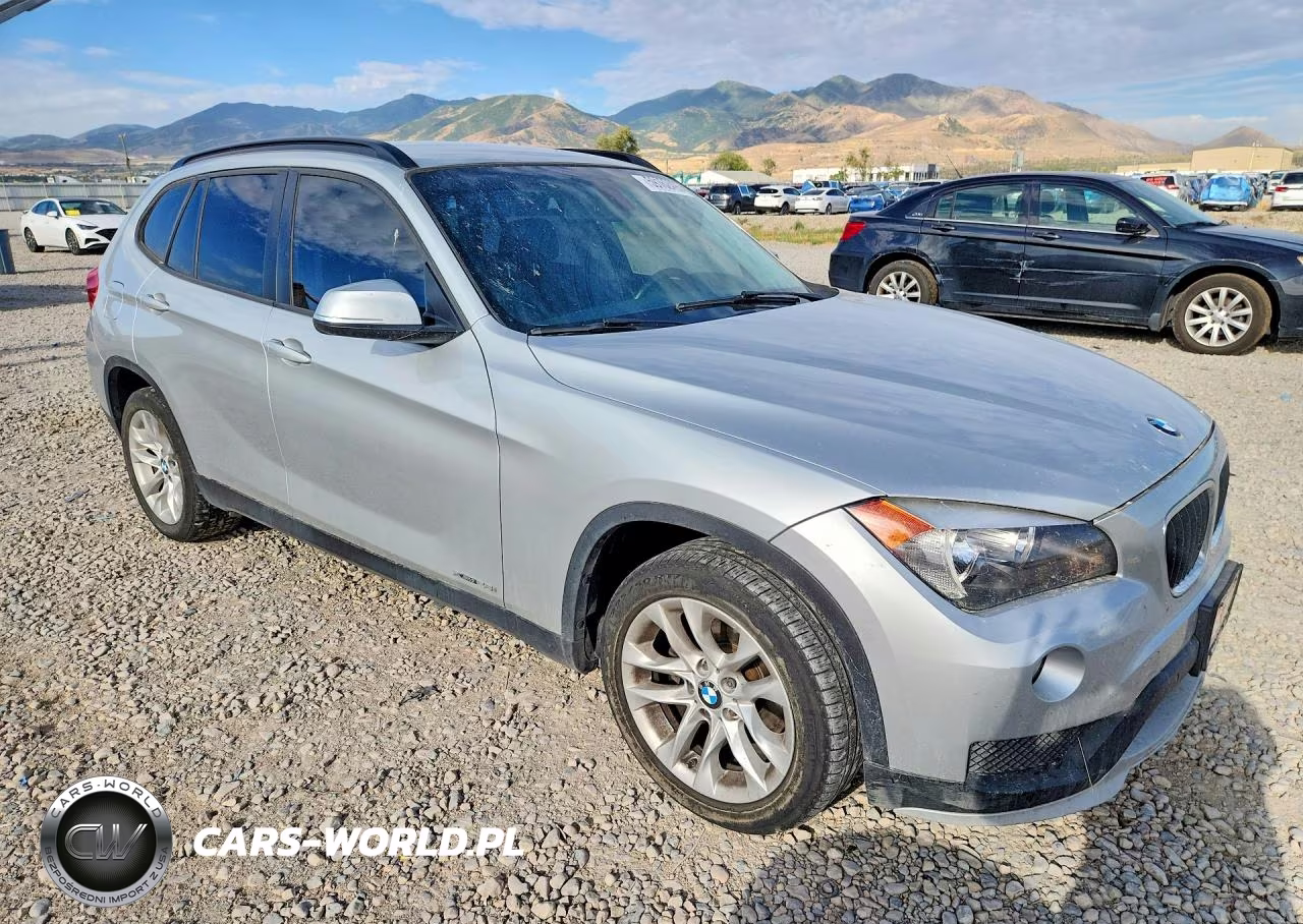 2015 BMW X1 xDrive28I VIN:WBAVL1C56FVY39878 - 4