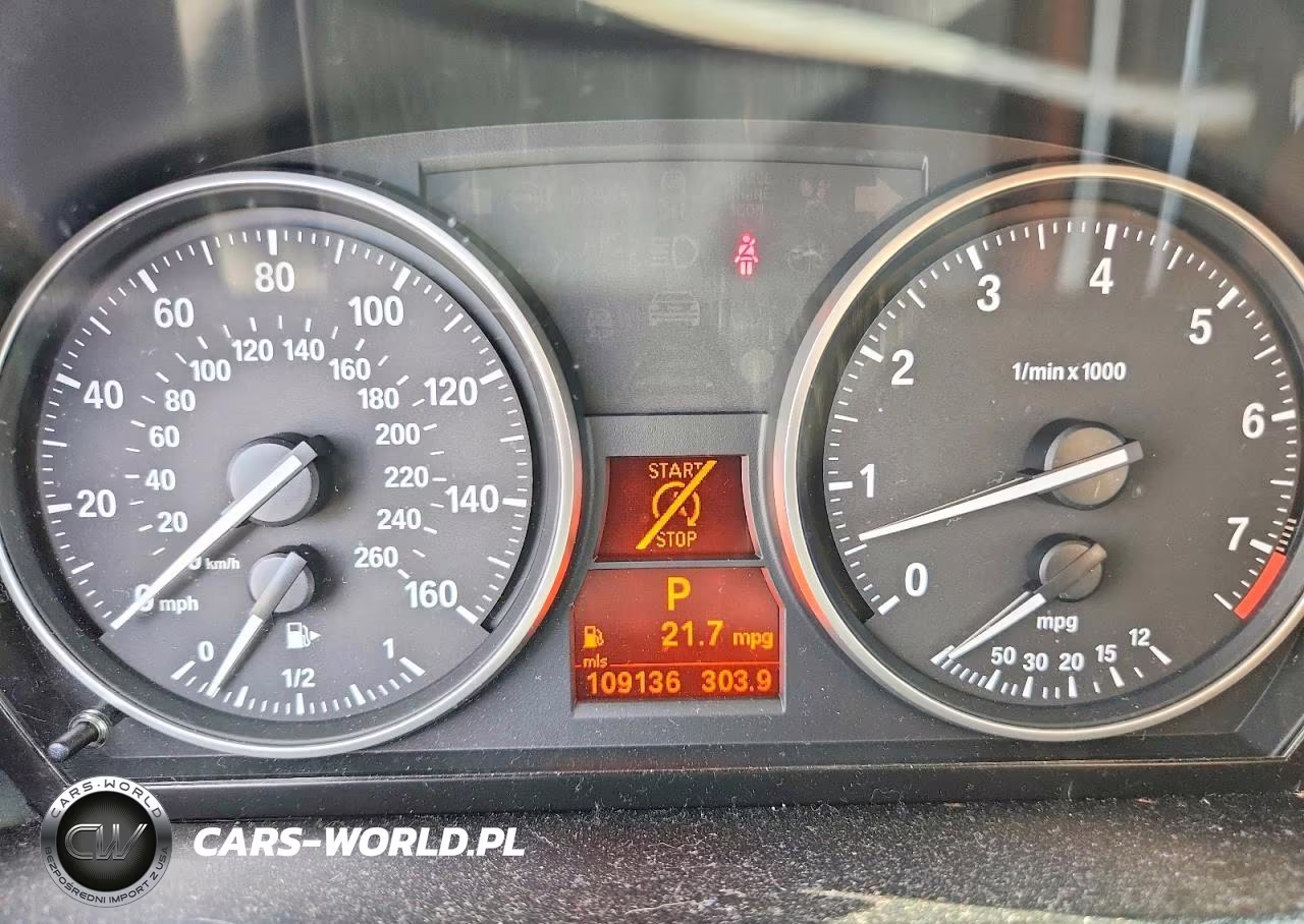 2015 BMW X1 xDrive28I VIN:WBAVL1C56FVY39878 - 9