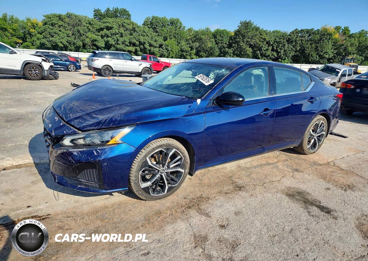 2023 Nissan Altima 2.5 Sr – zdjęcie 1 z 12