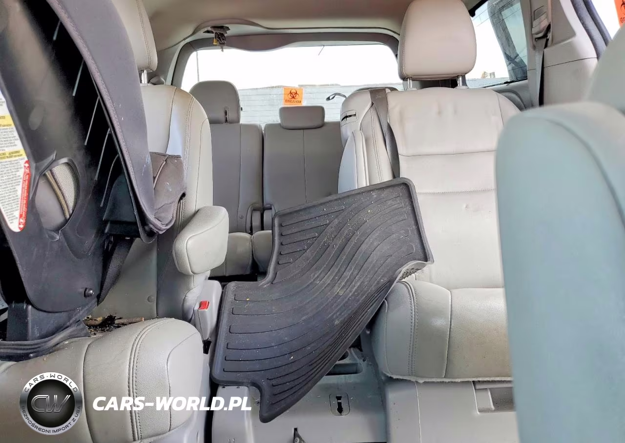 2020 Toyota Sienna Xle 8-Passenger VIN:5TDYZ3DC8LS030685 - 10
