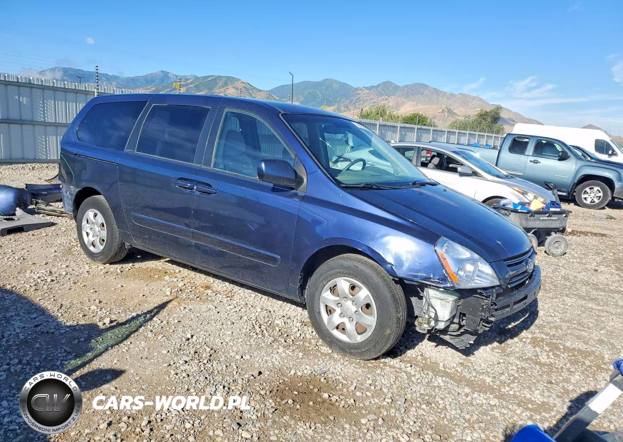 2006 Kia Sedona Lx VIN:KNDMB233066037973 - 4