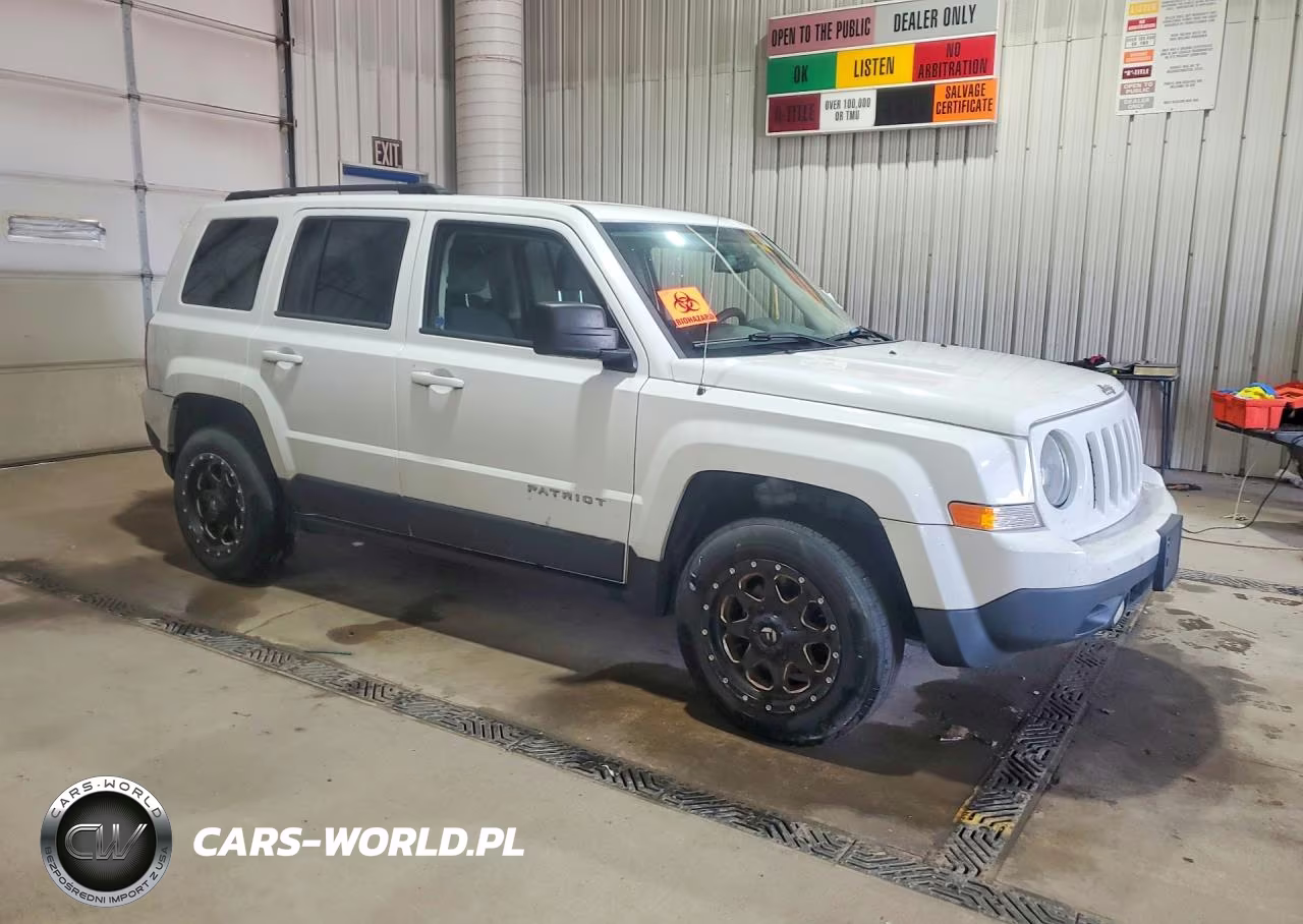 2016 Jeep Patriot Sport VIN:1C4NJPBA5GD811801 - 4