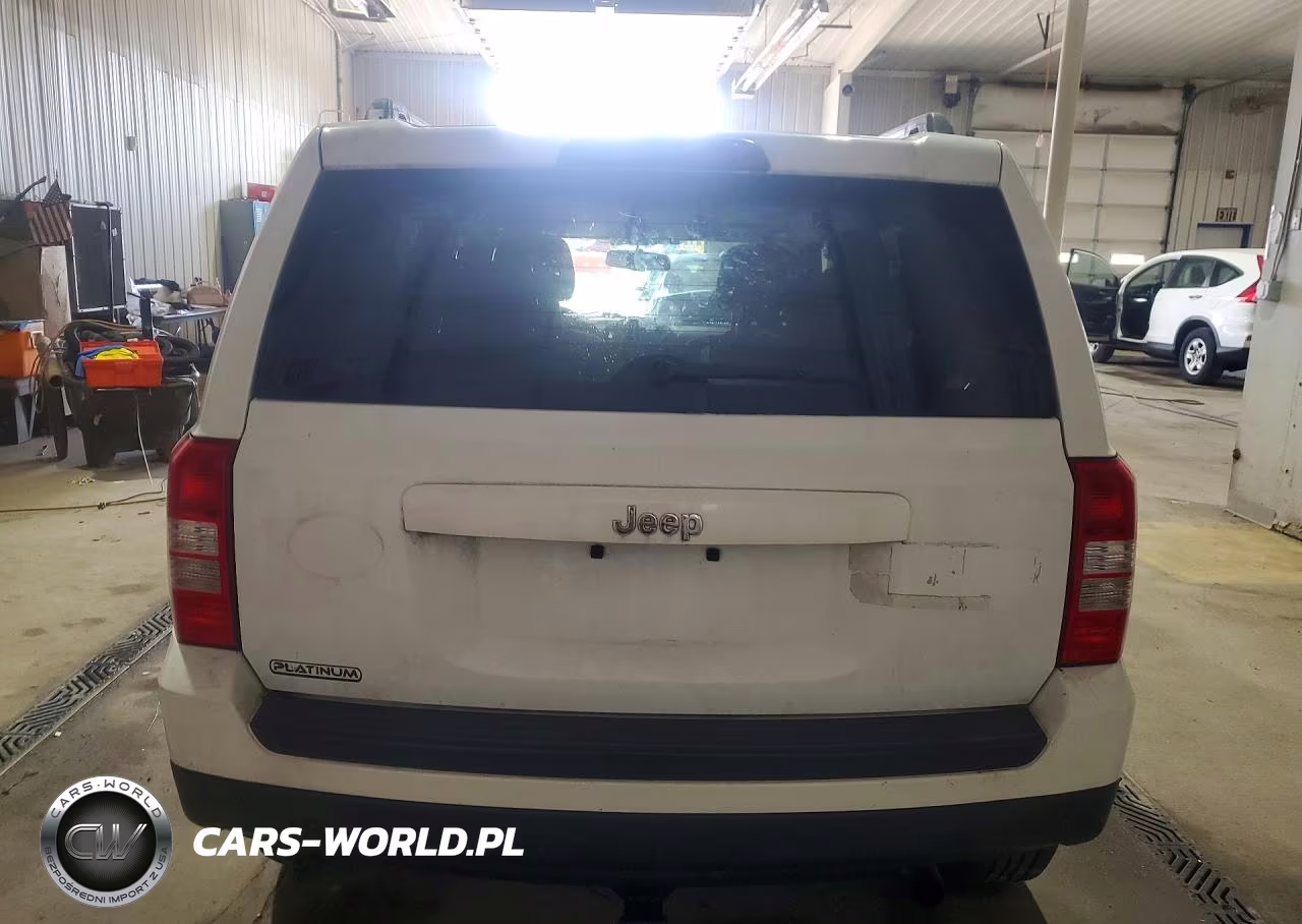 2016 Jeep Patriot Sport VIN:1C4NJPBA5GD811801 - 6