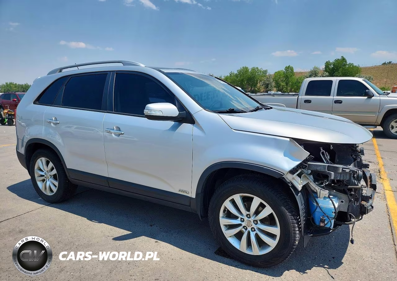 2011 Kia Sorento Ex VIN:5XYKUDA29BG042653 - 4